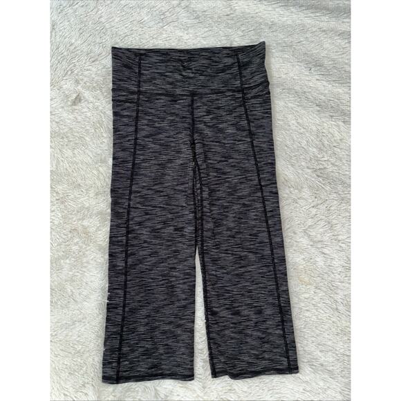 Athleta Pants - Athleta Straight Leg Stretch Fit Pull On Cropped Actuve Pants Size M
